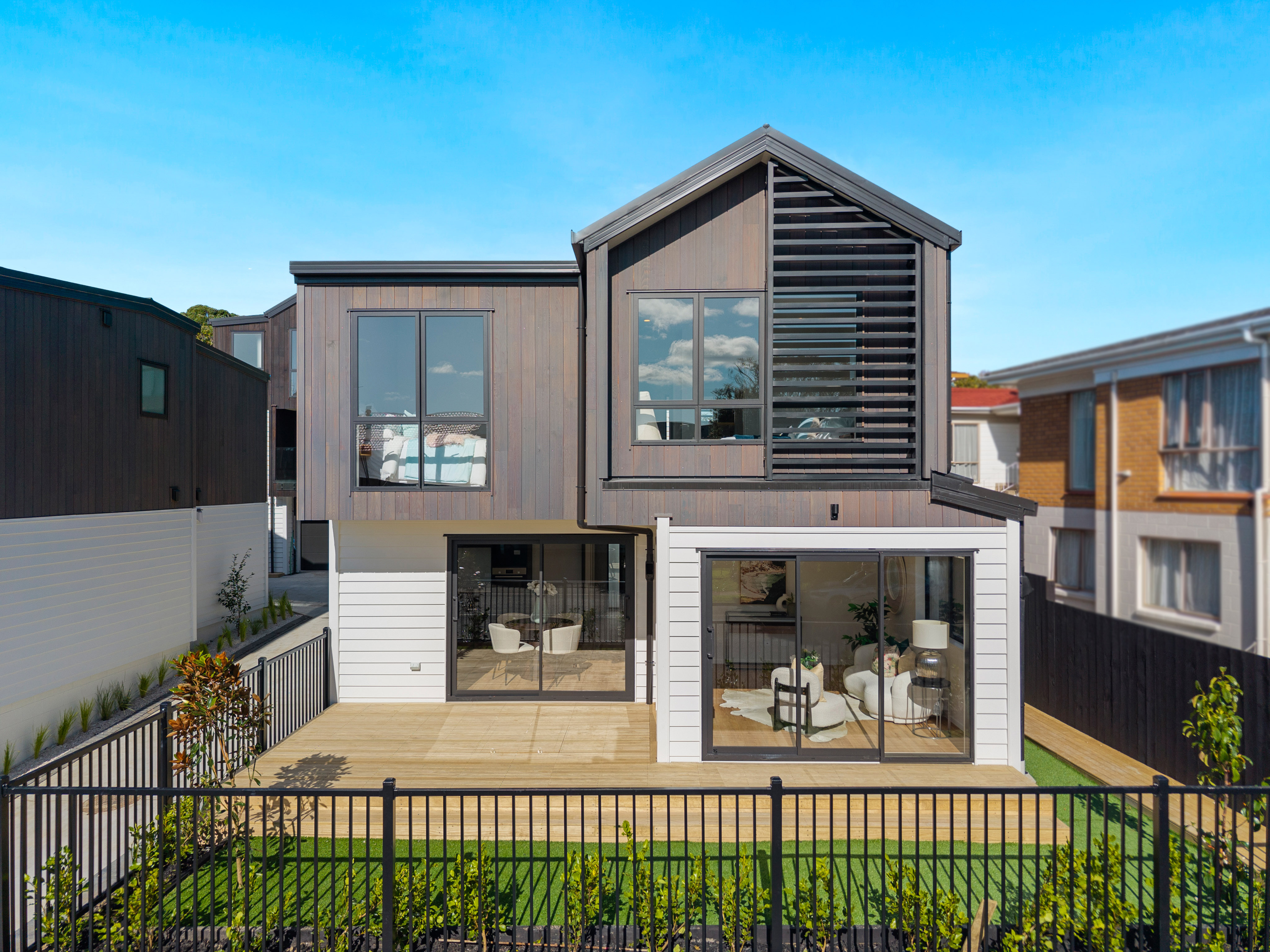 10A Prince Regent Drive, Half Moon Bay