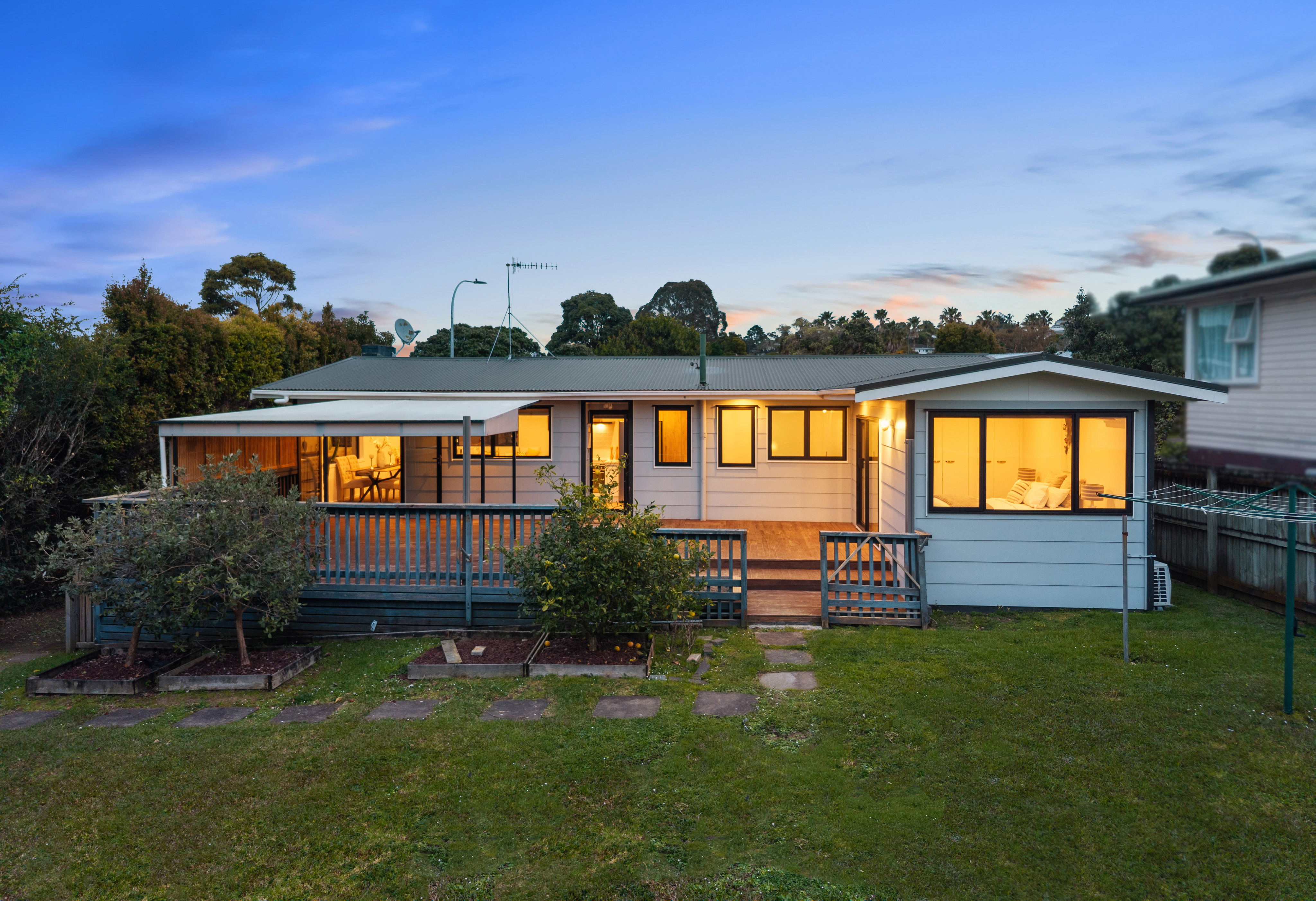 40 Felton Mathew Avenue, St Johns