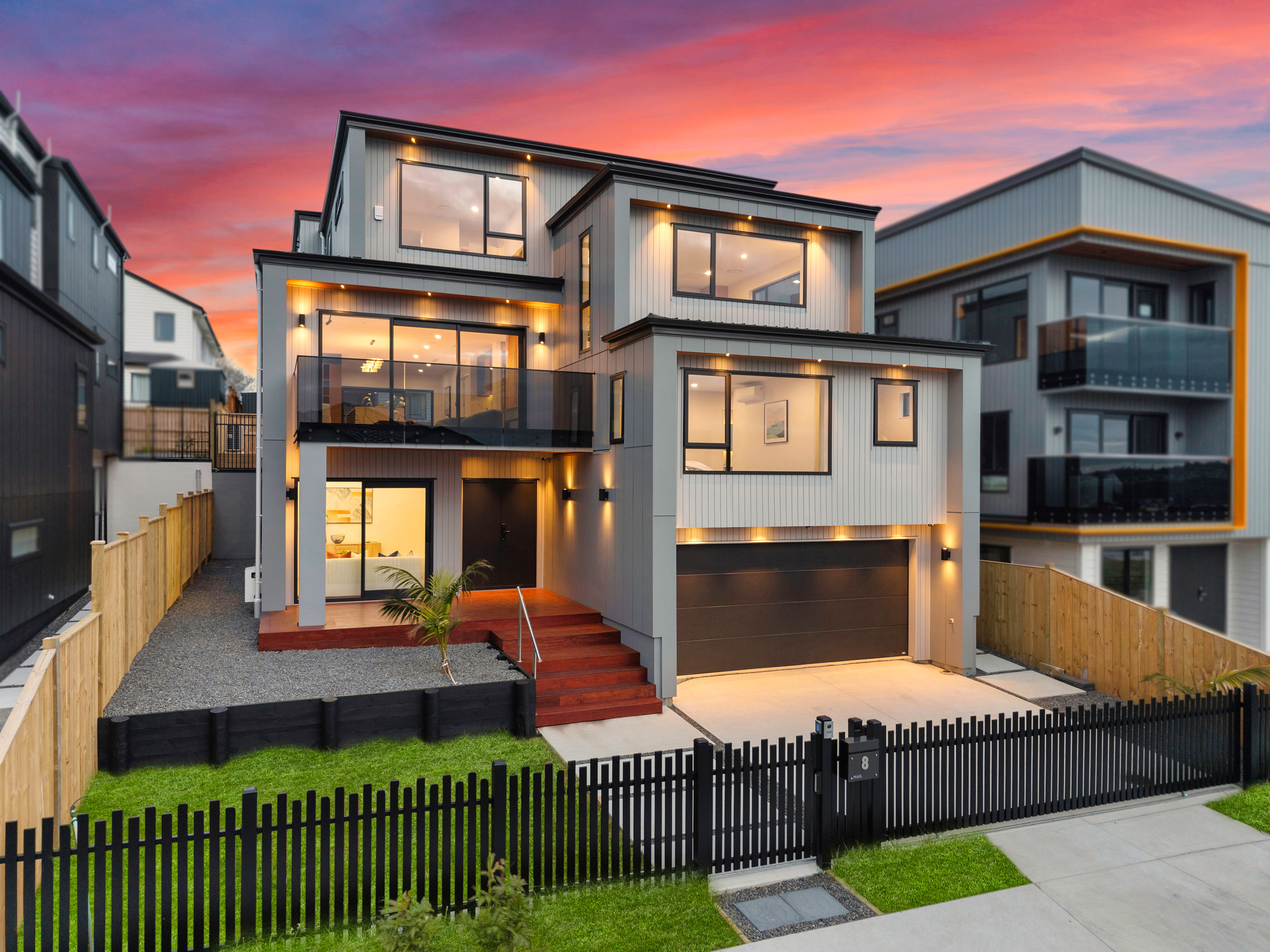 8 Mill Hill Close, Flat Bush