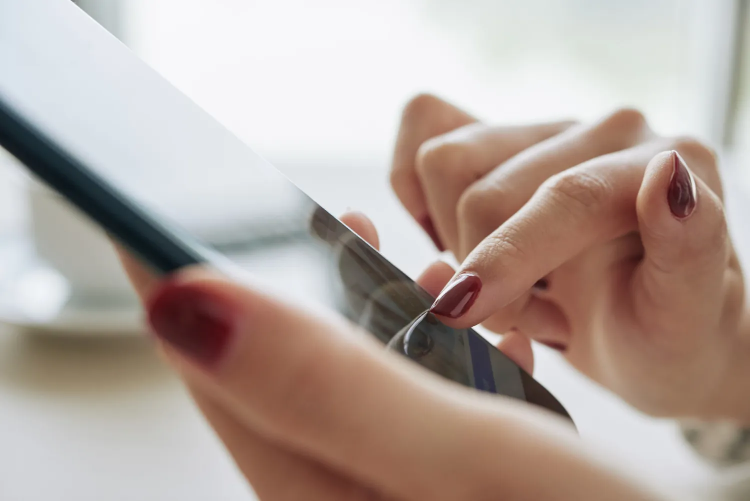VoIP Texting: Benefits, Use Cases and Setup