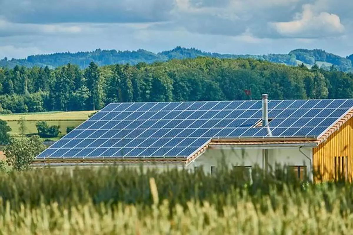 Rooftop solar mounting