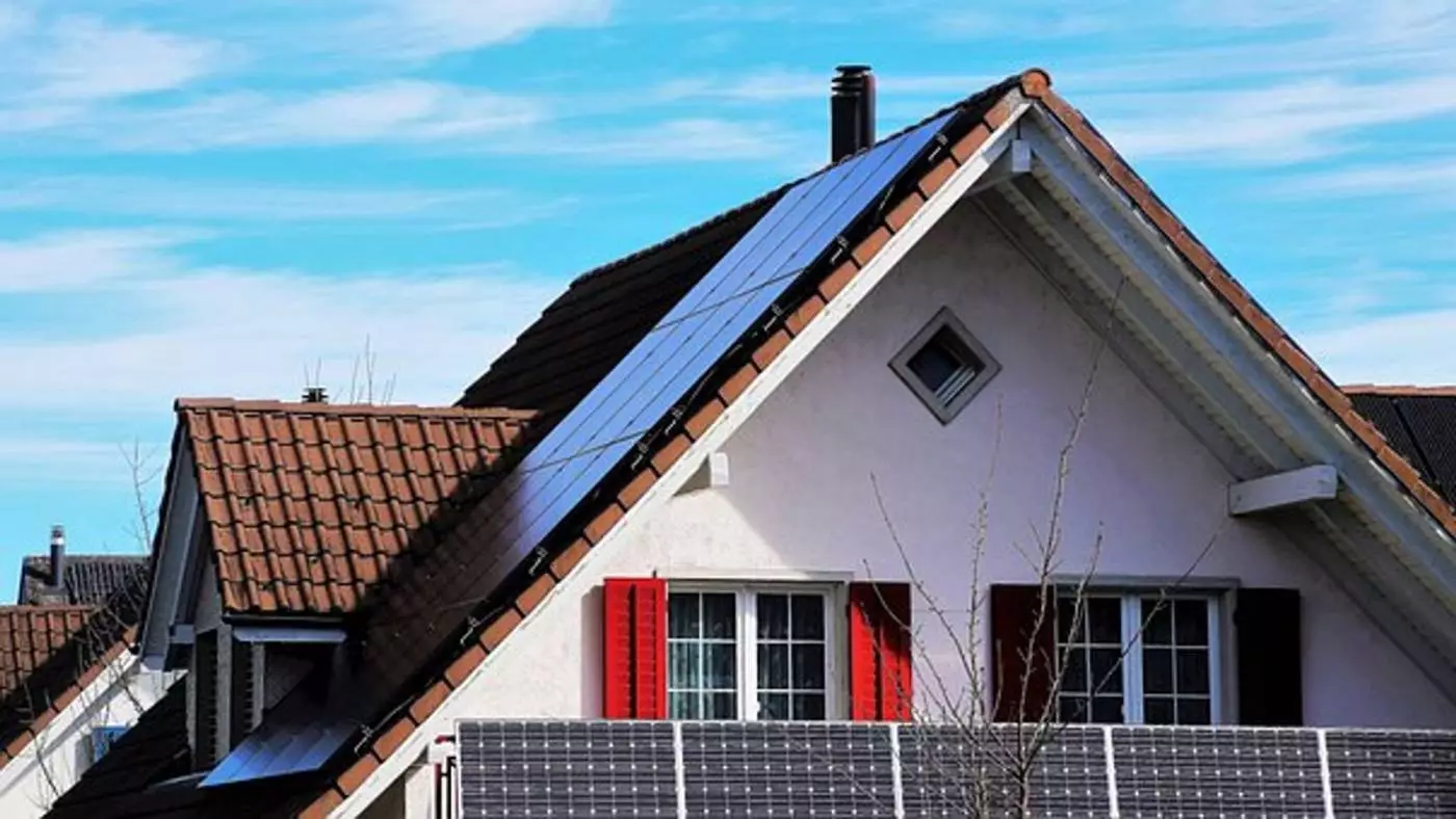 Solar panels mounted on rooftop 