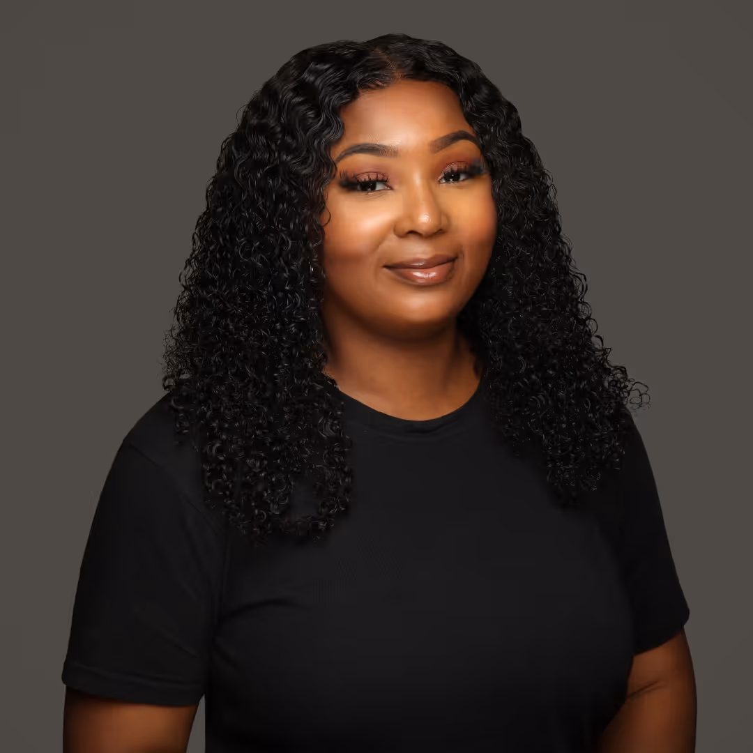 Shanae Dennis