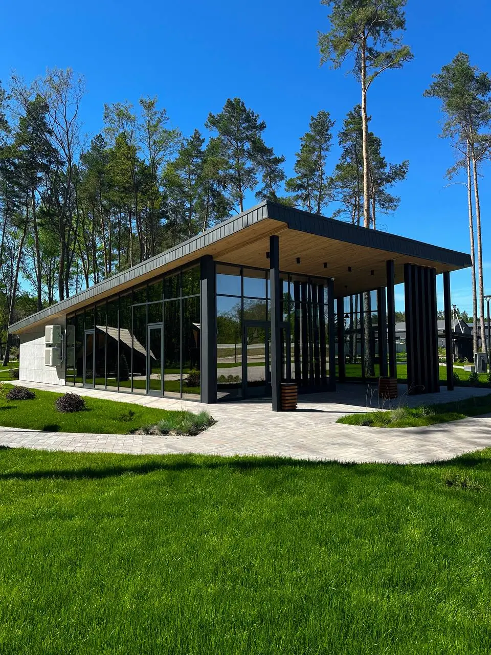 Ресторан фасадне скління Кіпті (Чернігівська обл.) - фото 1