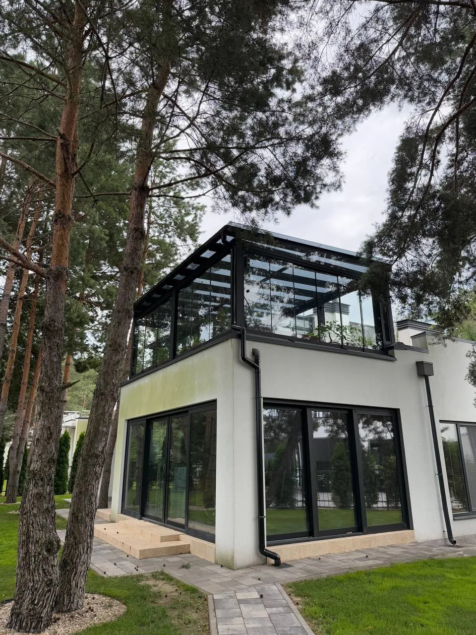 Будинок металева прибудова на даху індивідуальне виготовлення - фото 2