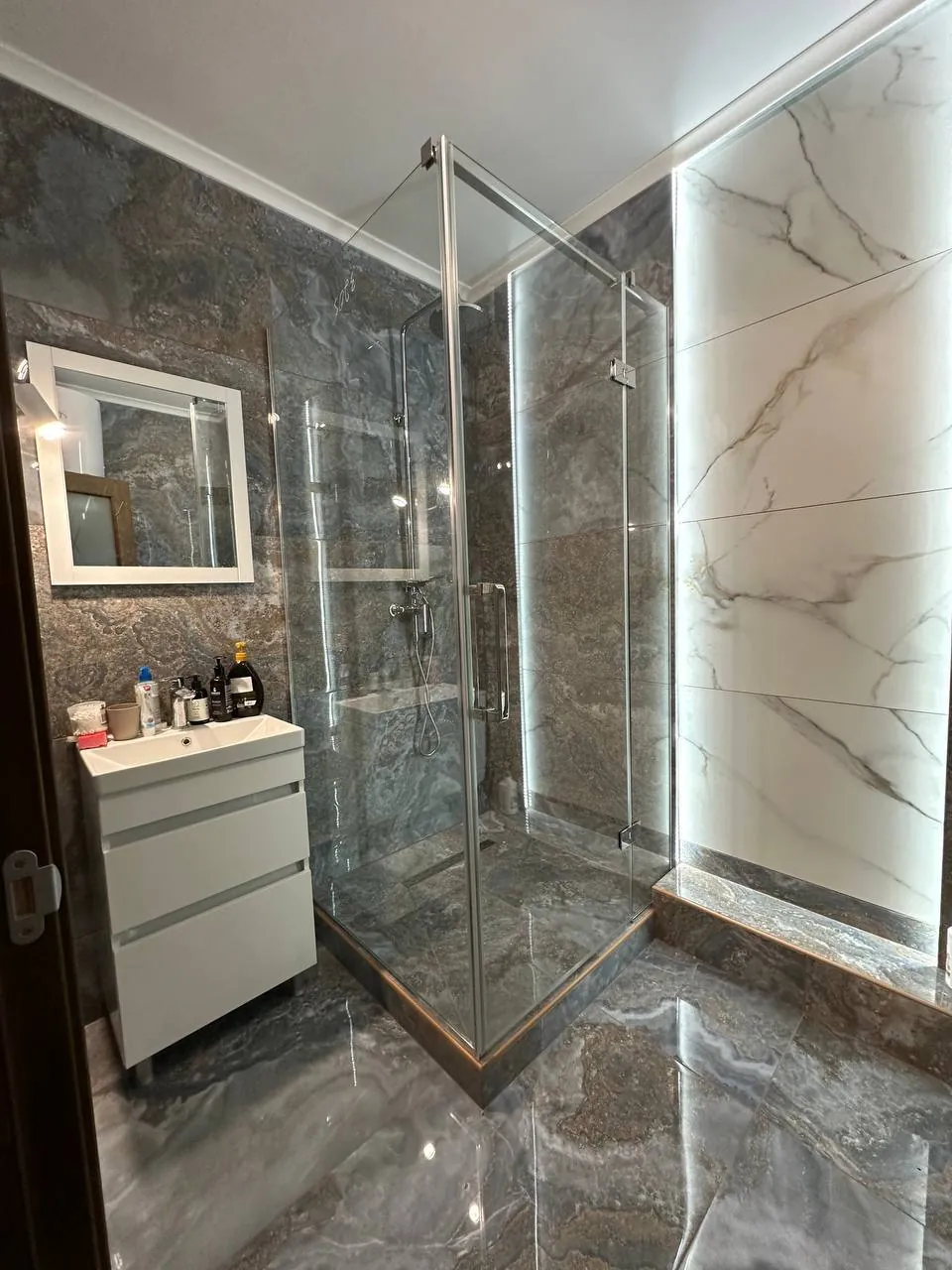 Душові перегородки індивідуальне виготовлення - фото 2