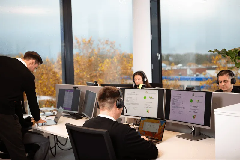 Team Simplejobs im Office