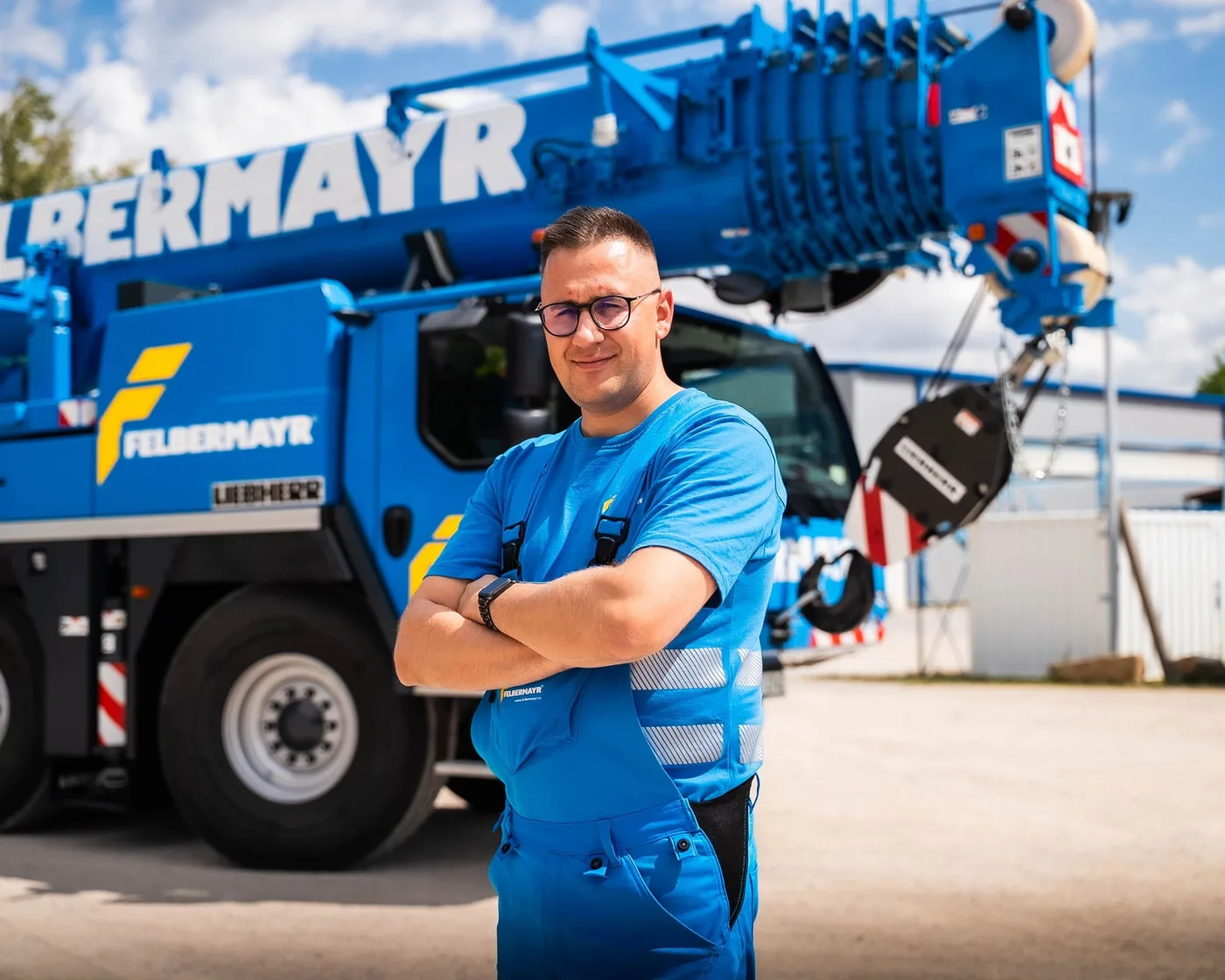 Mobilkran im Einsatz bei Felbermayr