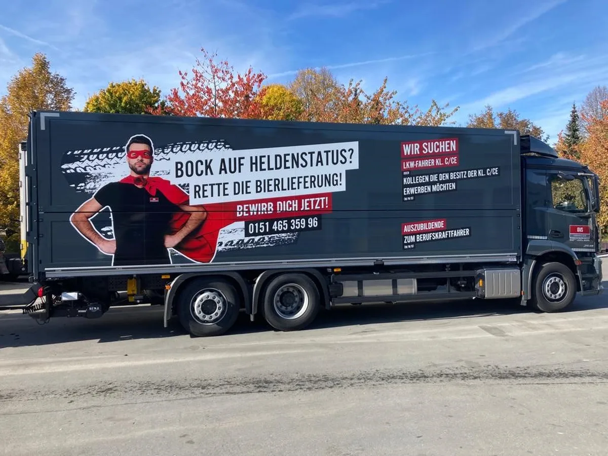 LKW von GIM & L&uuml;tticke unterwegs