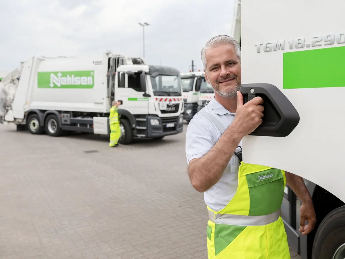 Nehlsen-Fahrer gibt Daumen hoch