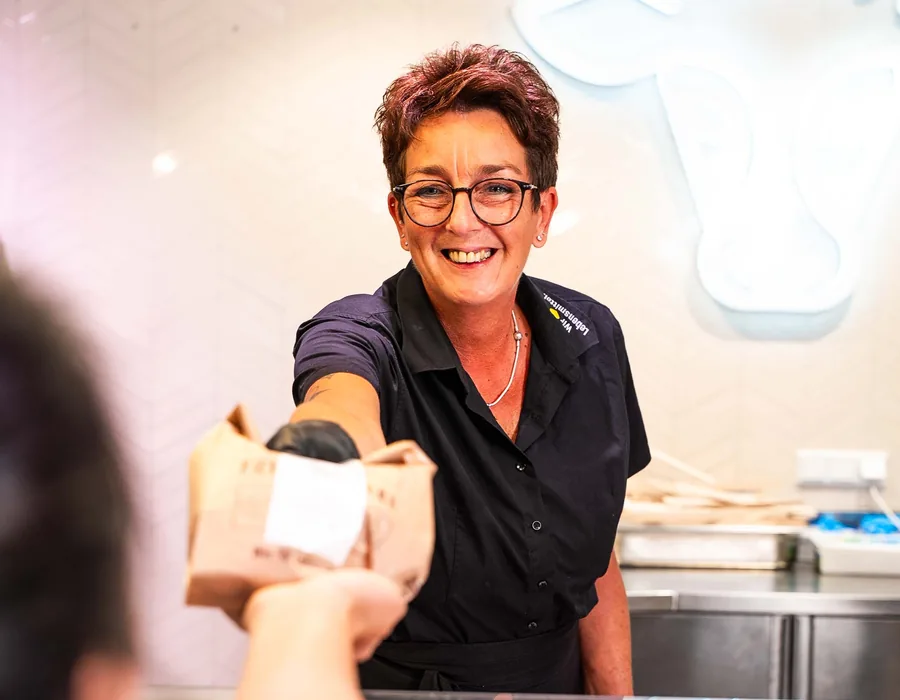 Team an der Fleisch- und Frischetheke