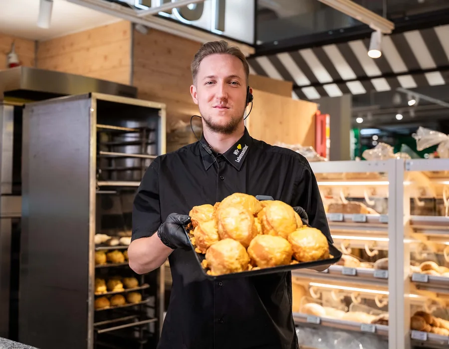Frische Backwaren in der Bäckerei