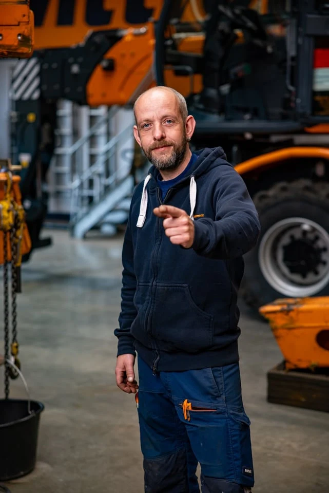 Mitarbeiter von Herrmann & Wittrock in der Werkstatt