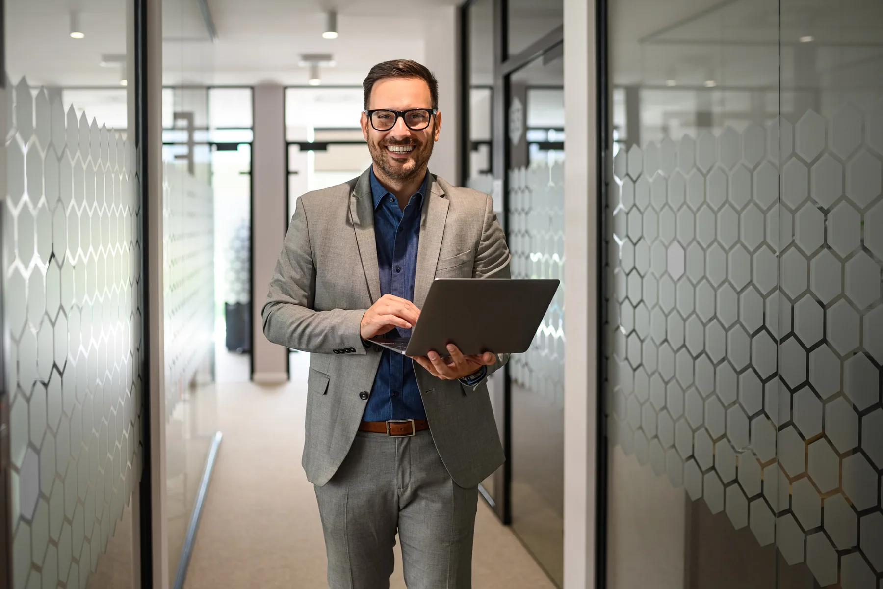 Senior Controller bei UNILUX