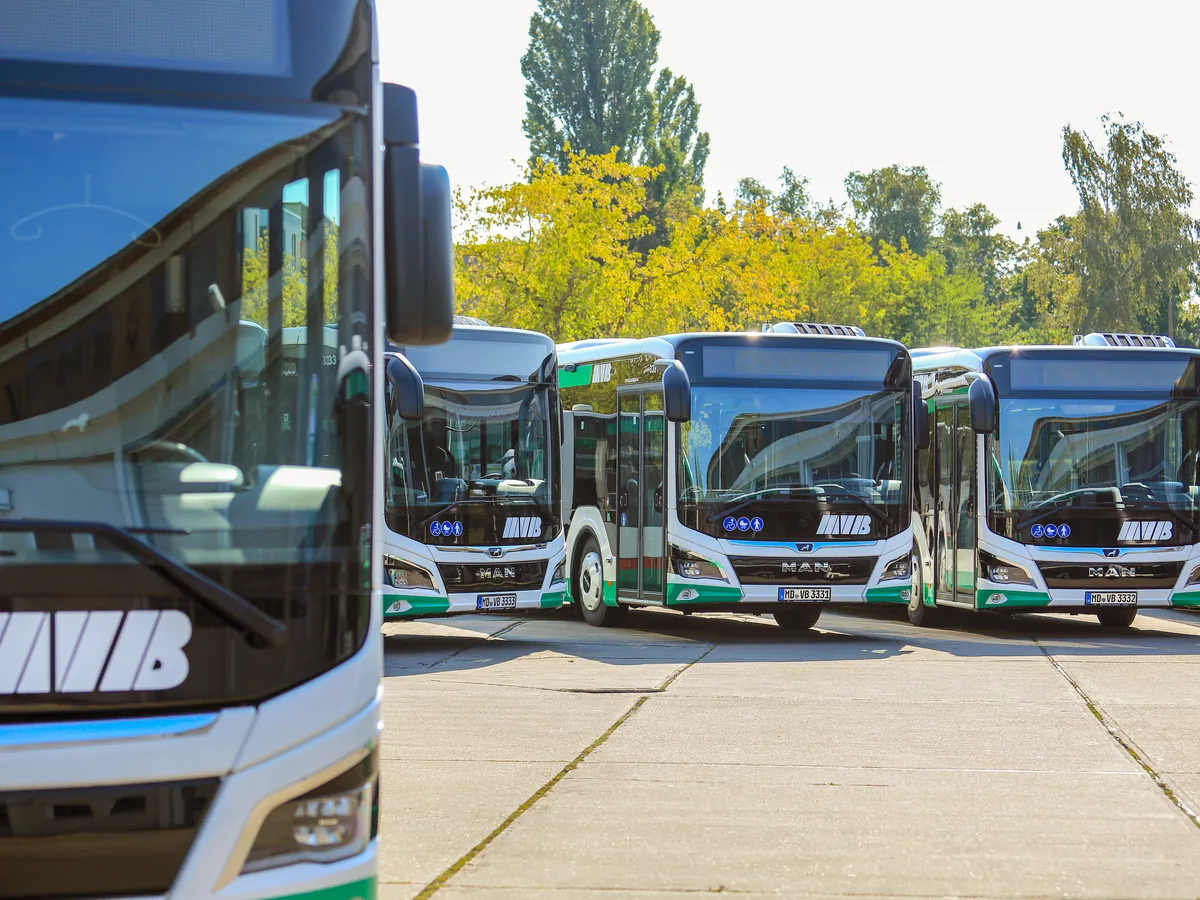 Busflotte der MVB auf dem Betriebshof