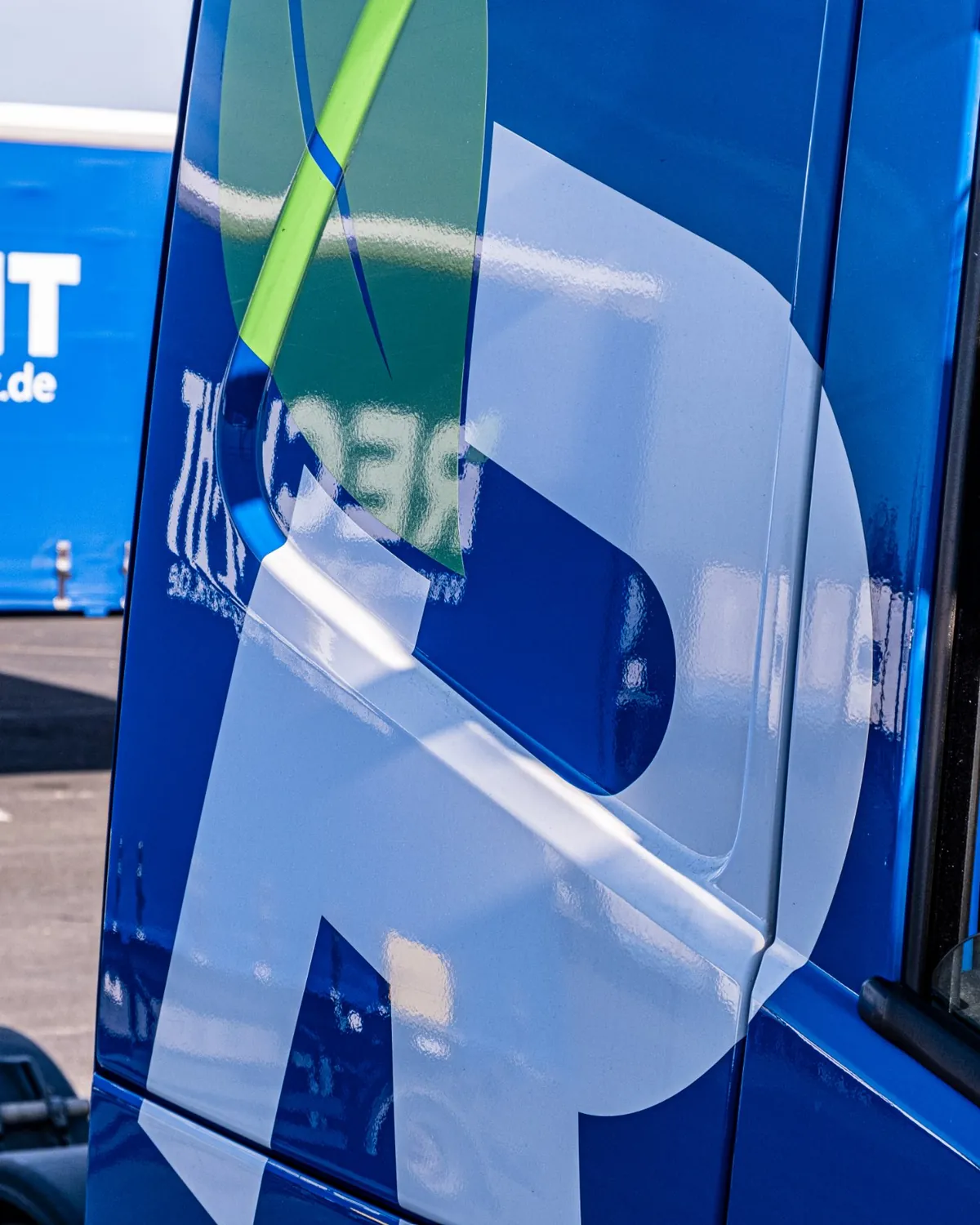 Detailaufnahme eines RECHT-LKW