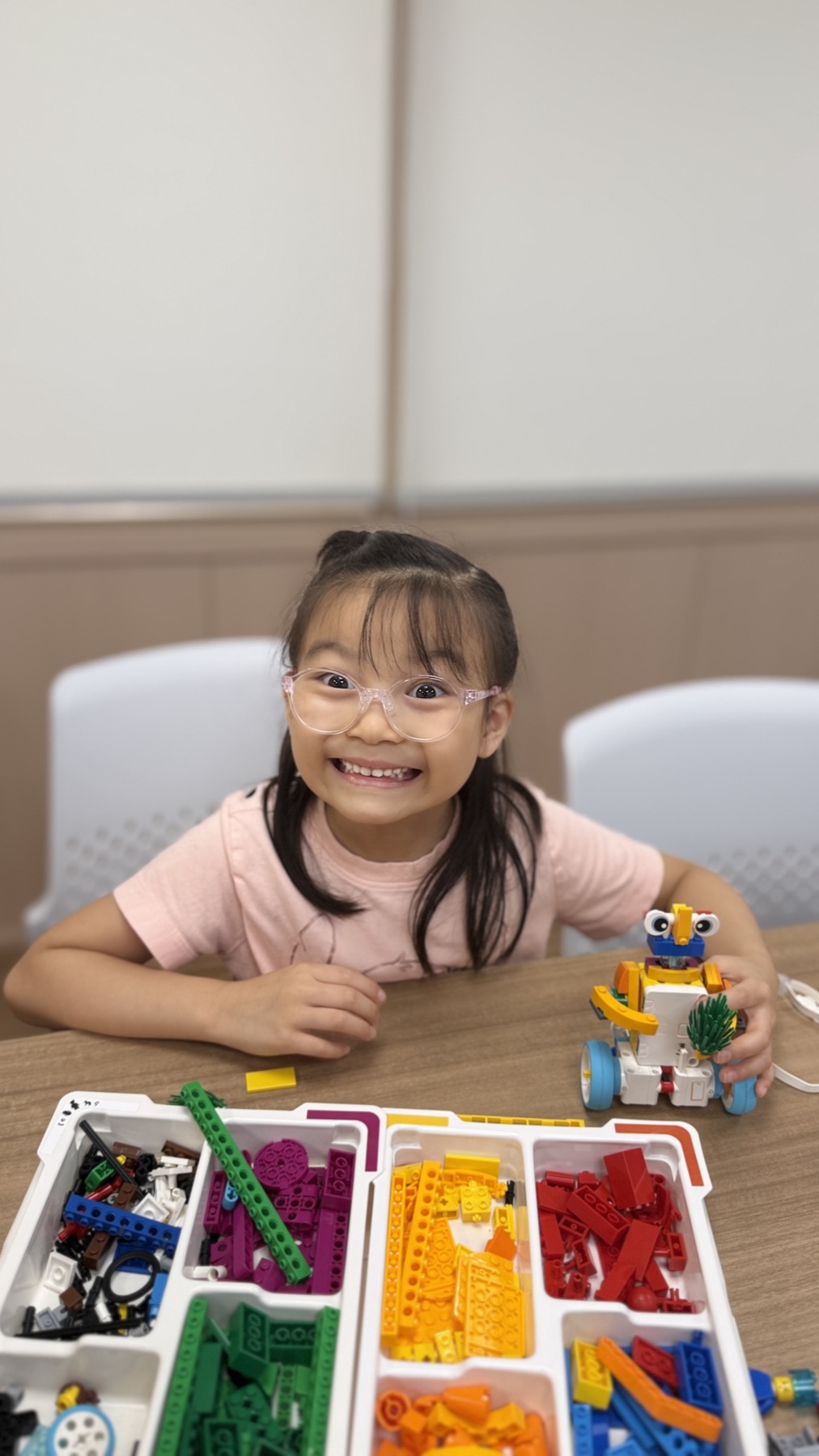學生用 LEGO 積木搭建作品