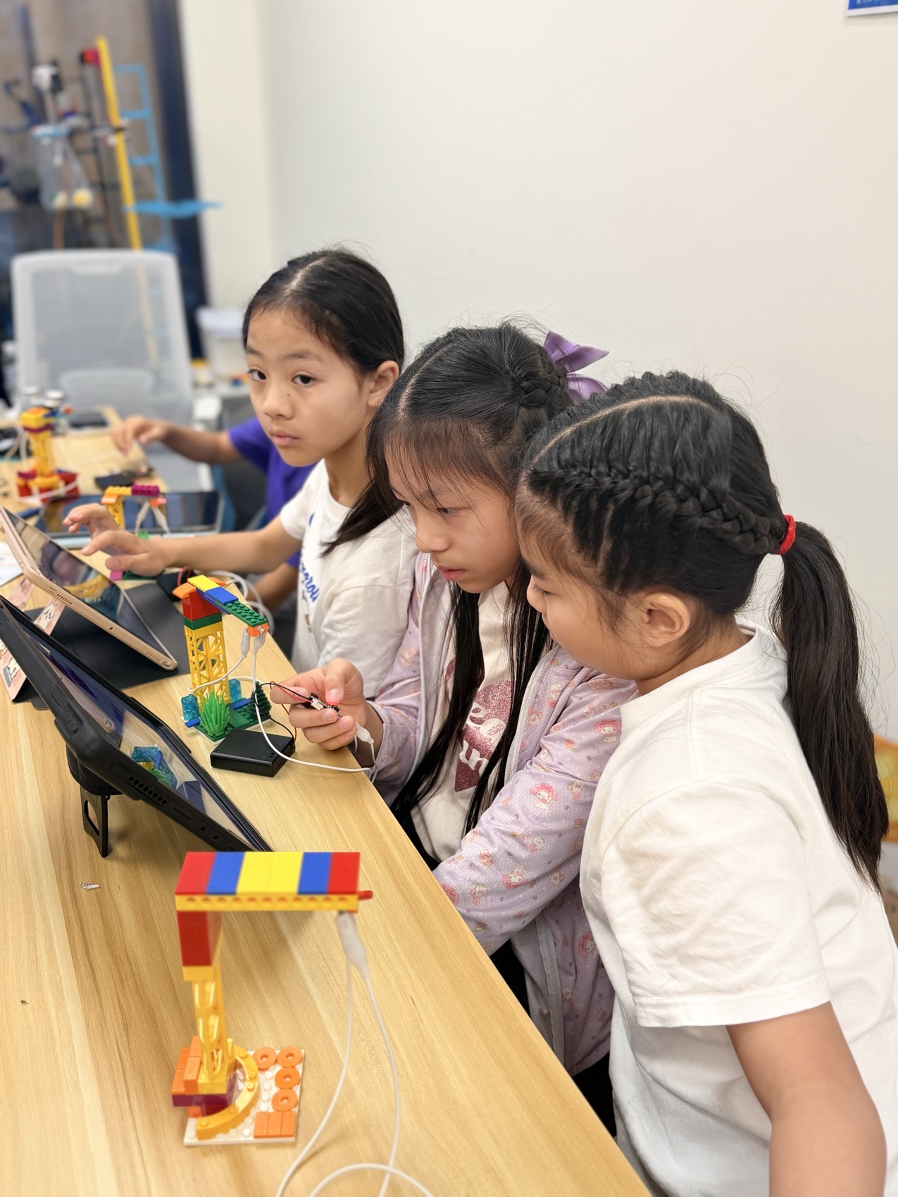 Impact Makers students learning through research, making and sharing