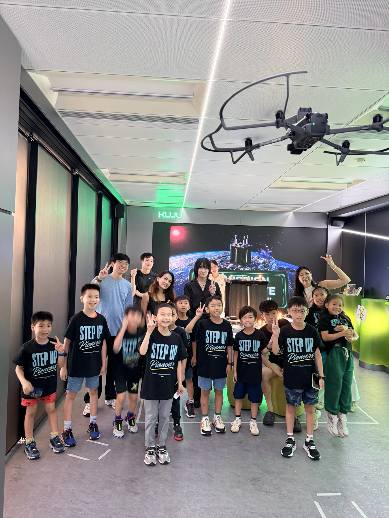 SUP students exploring technology during their KUJU Science Park visit
