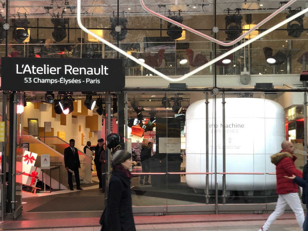 Atelier Renault on the Champs-Élysées
