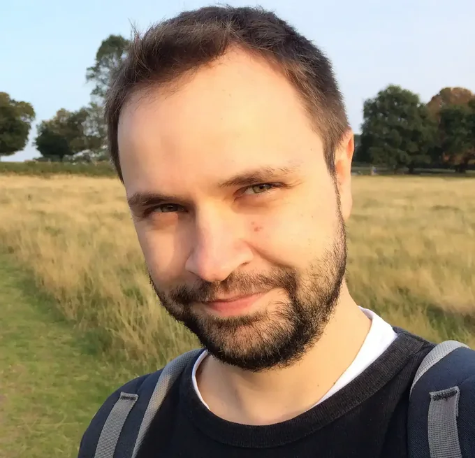Dr Michael Dumitru
