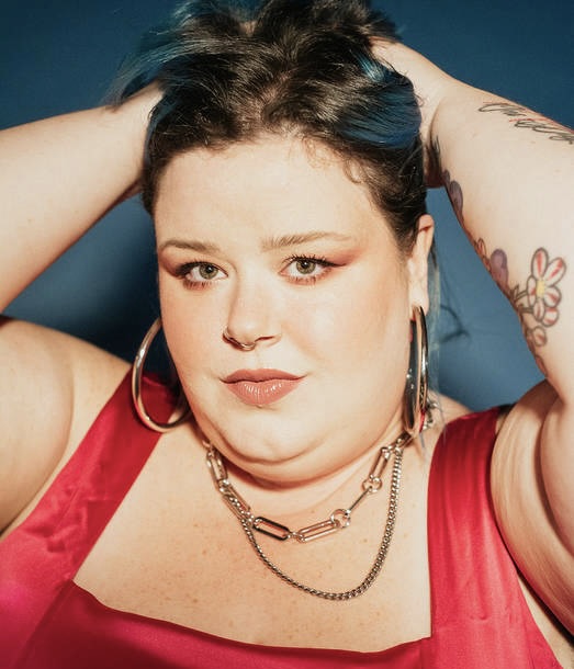Jennarie Headshot