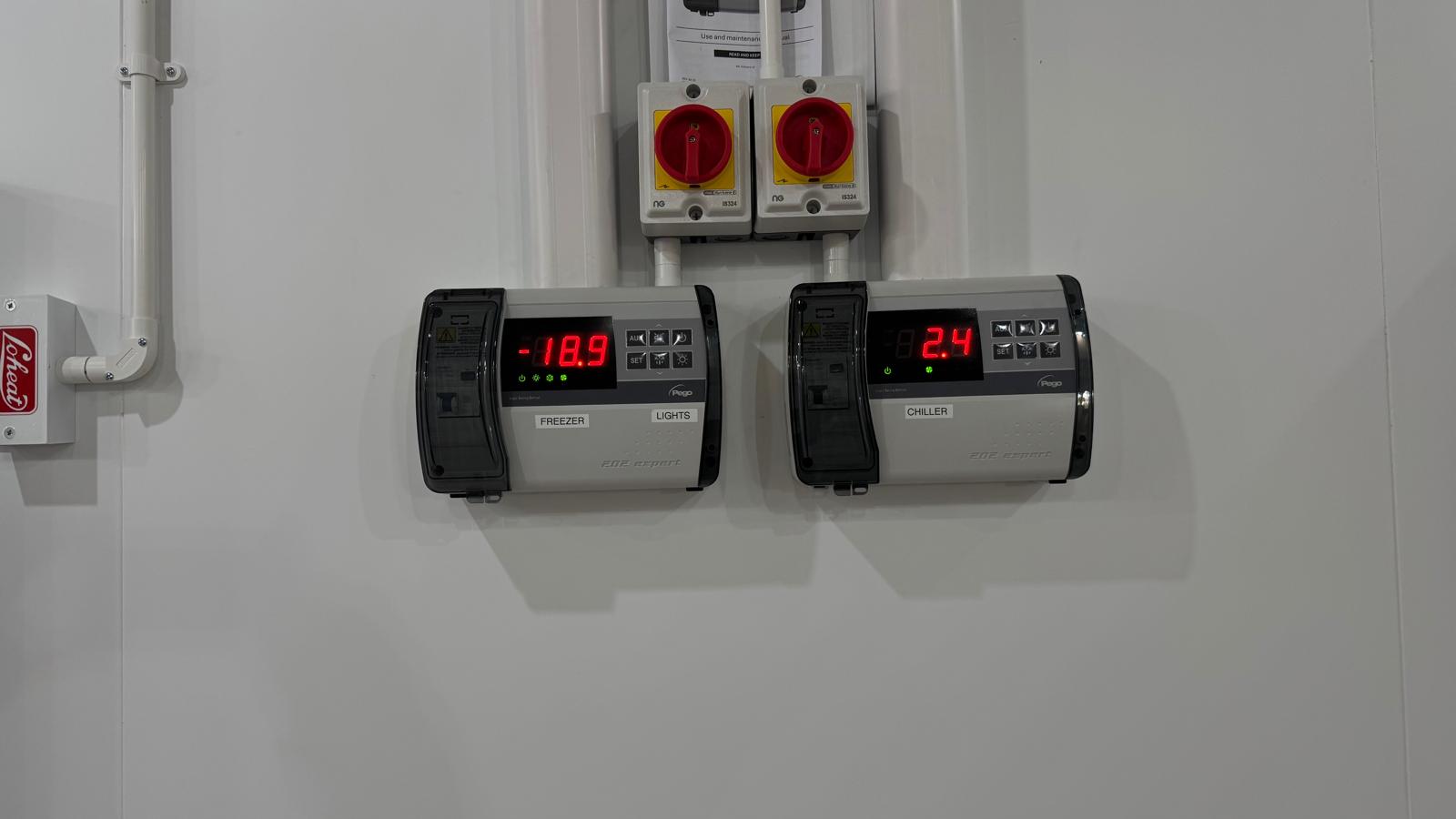 Temperate gauge controls for freezer and chiller