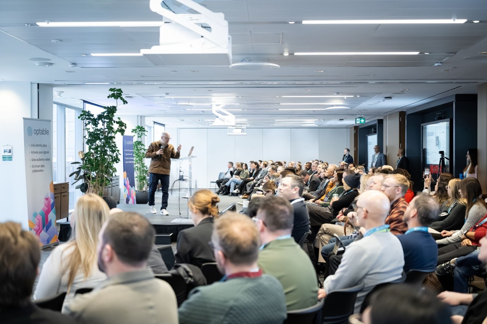 Vlad Stesin gives the opening remarks at Optable Connect Toronto 2026