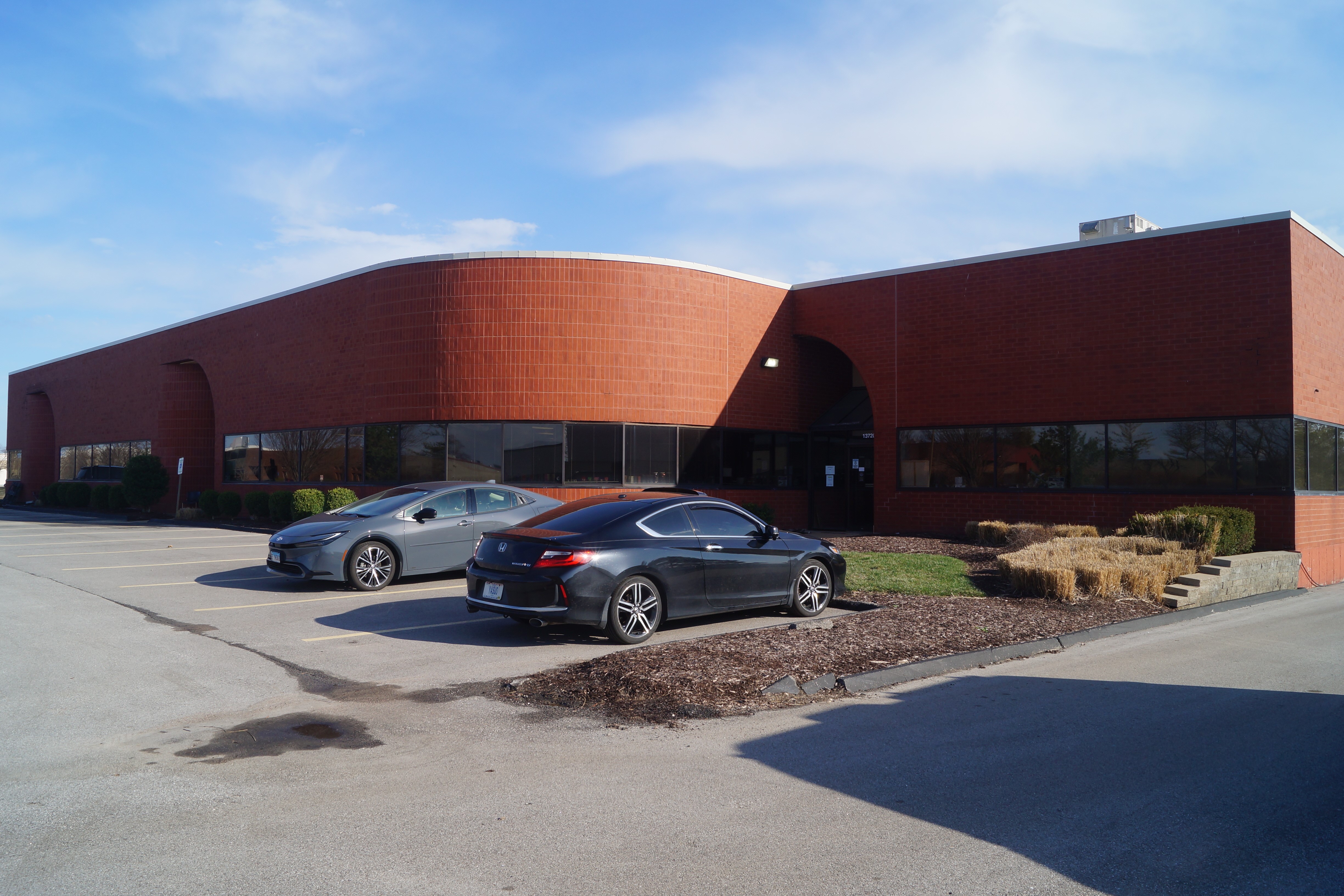 13712 Shoreline Court East