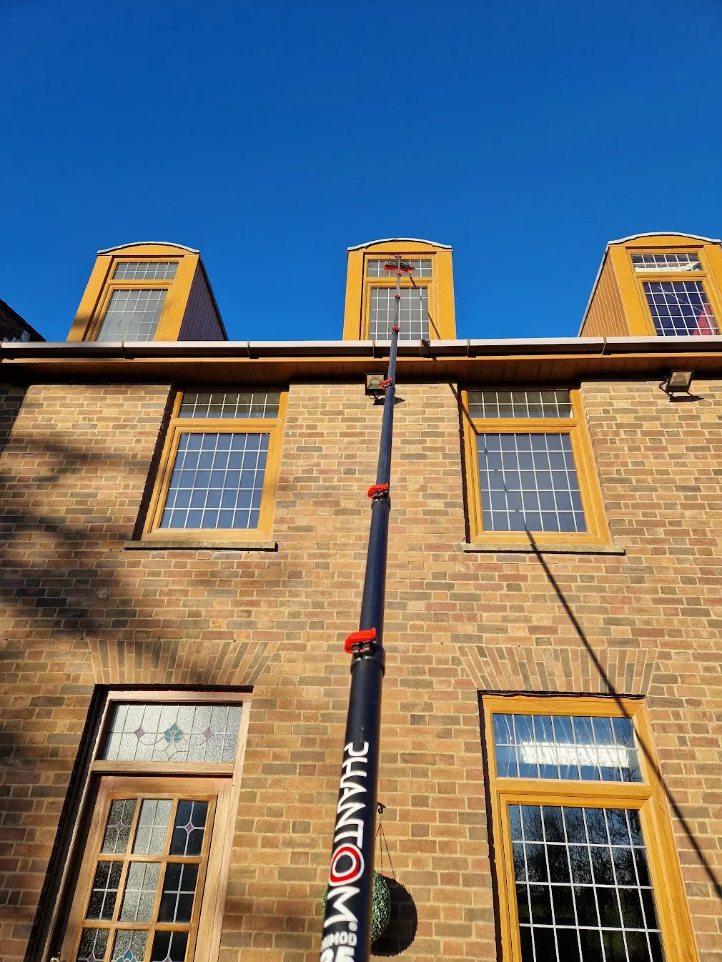 Window cleaning in Bridgend by Eco Green