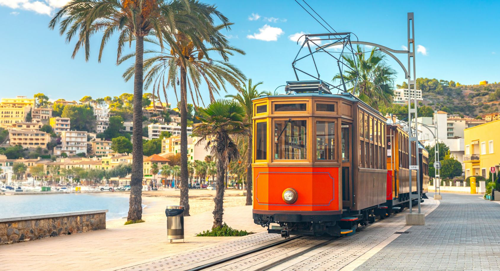 berühmte Orangenbahn führt von Soller nach Port de Soller