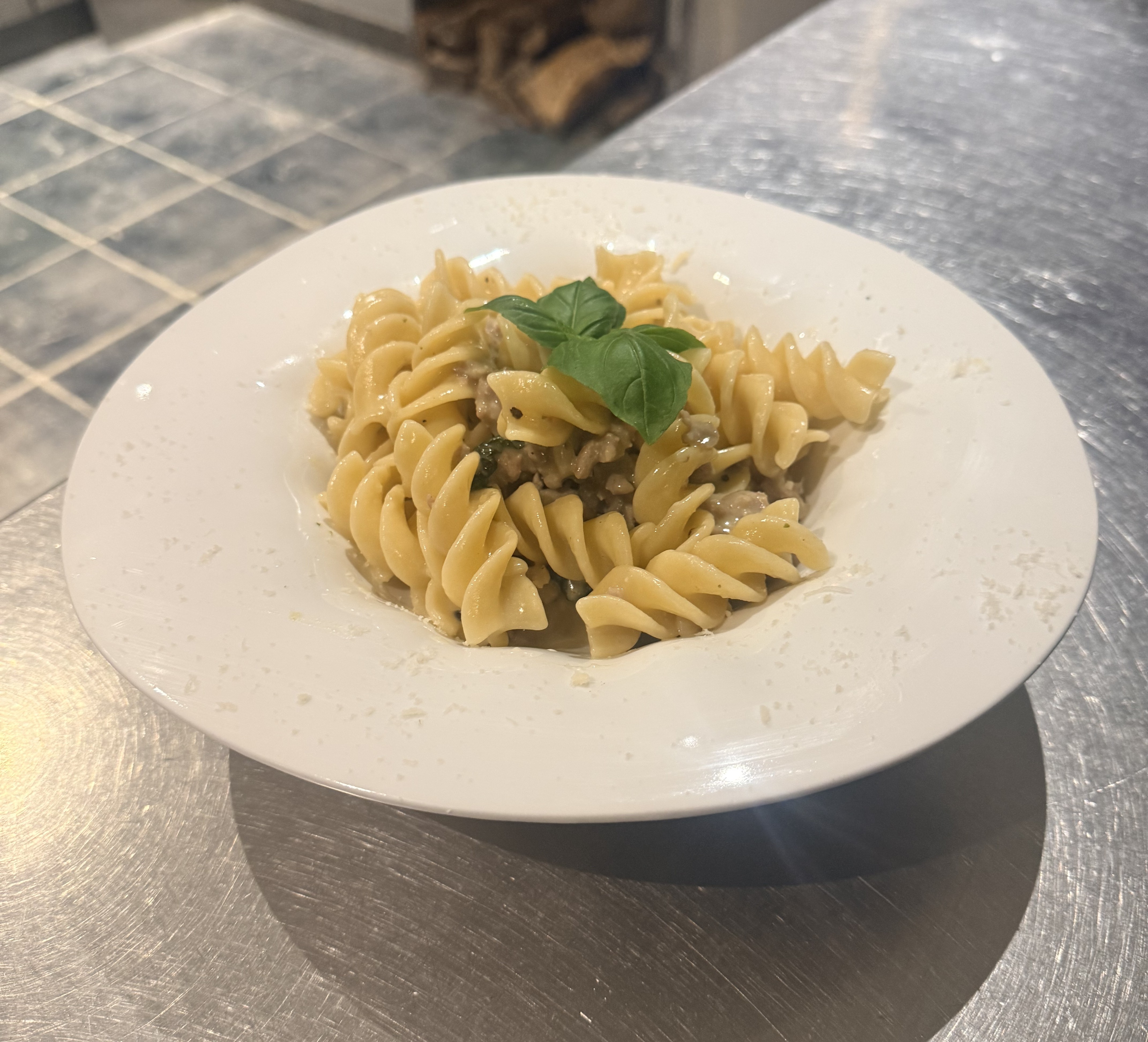 Plat | Fusilloni créma di patate e salciccia