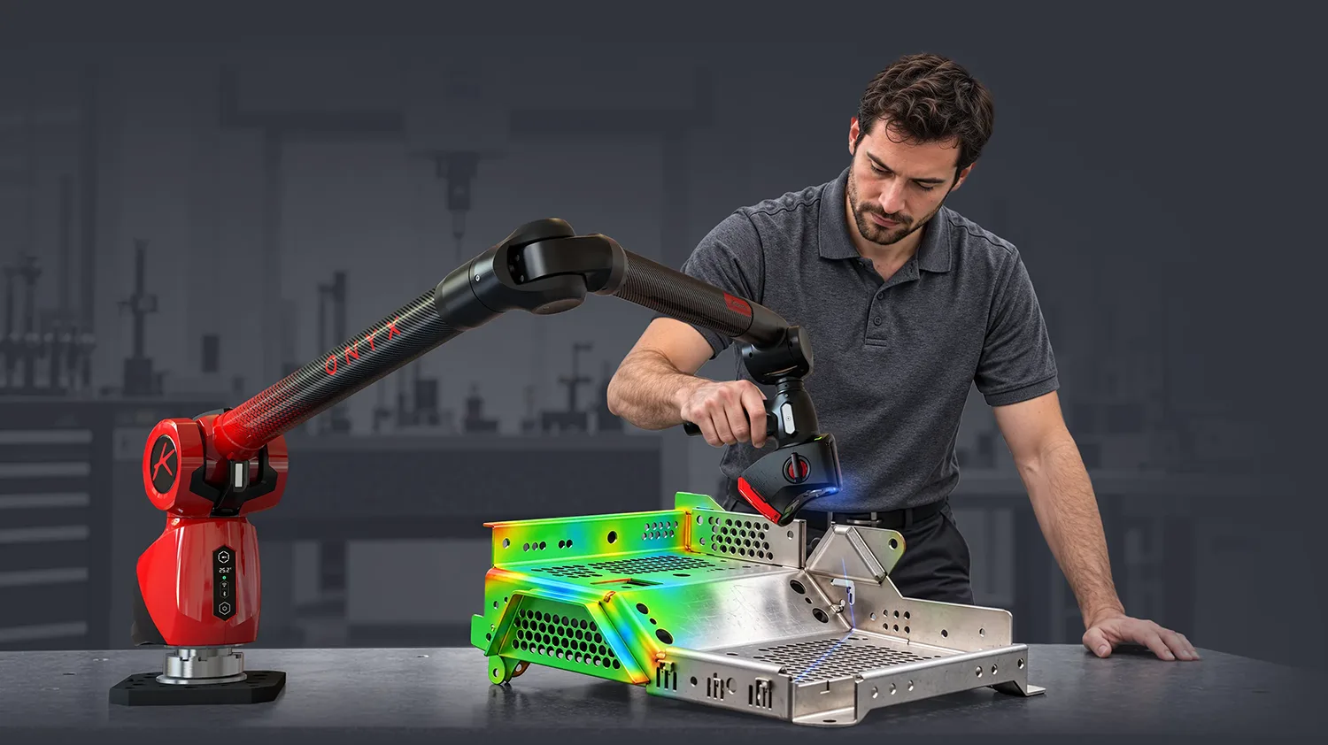 Onyx Anemo scanning a part with its blue laser line