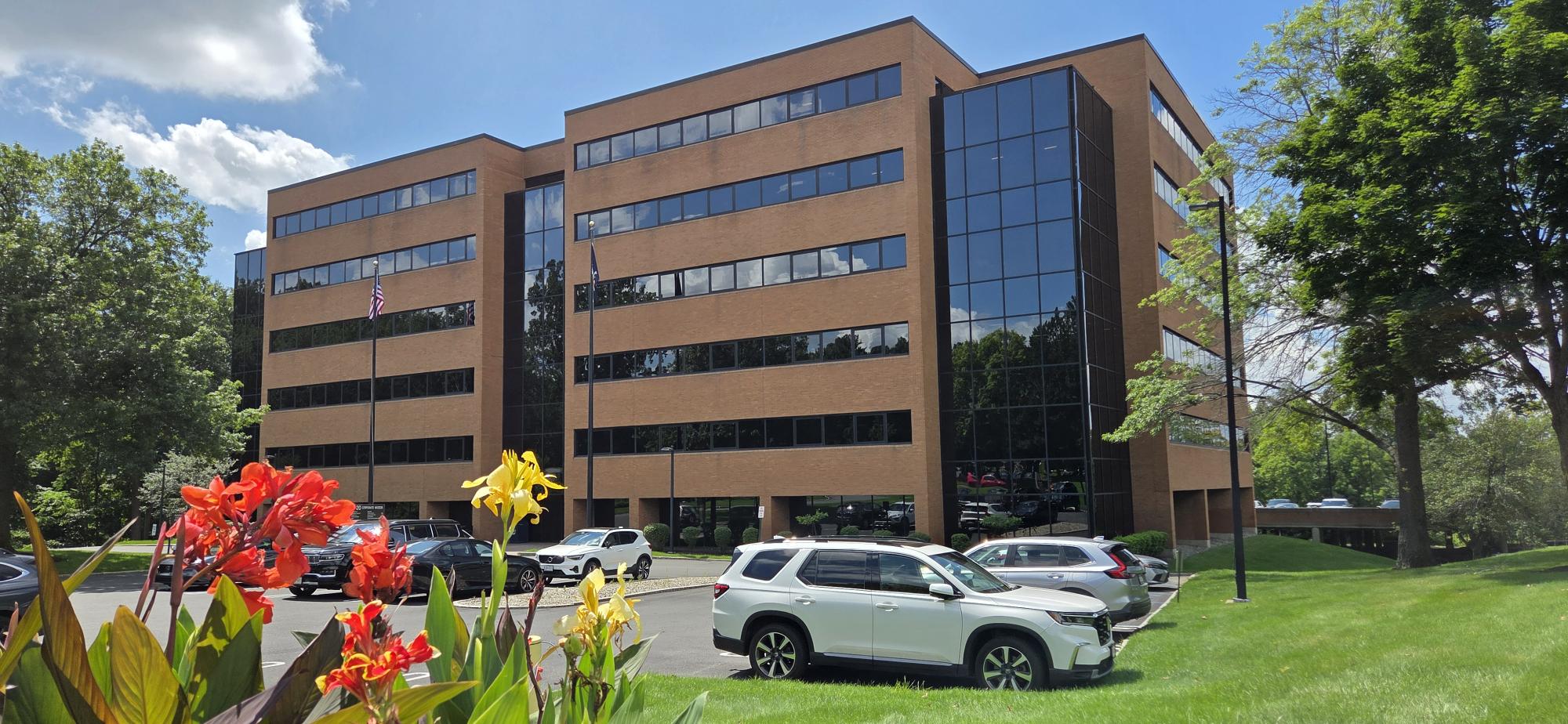 20 Corporate Woods