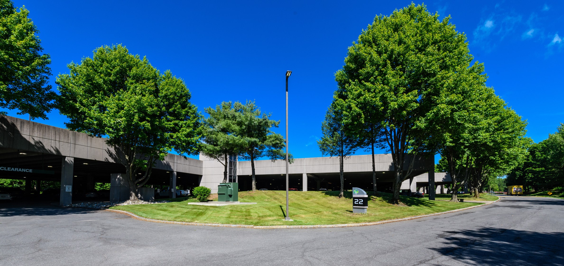 22 Corporate Woods