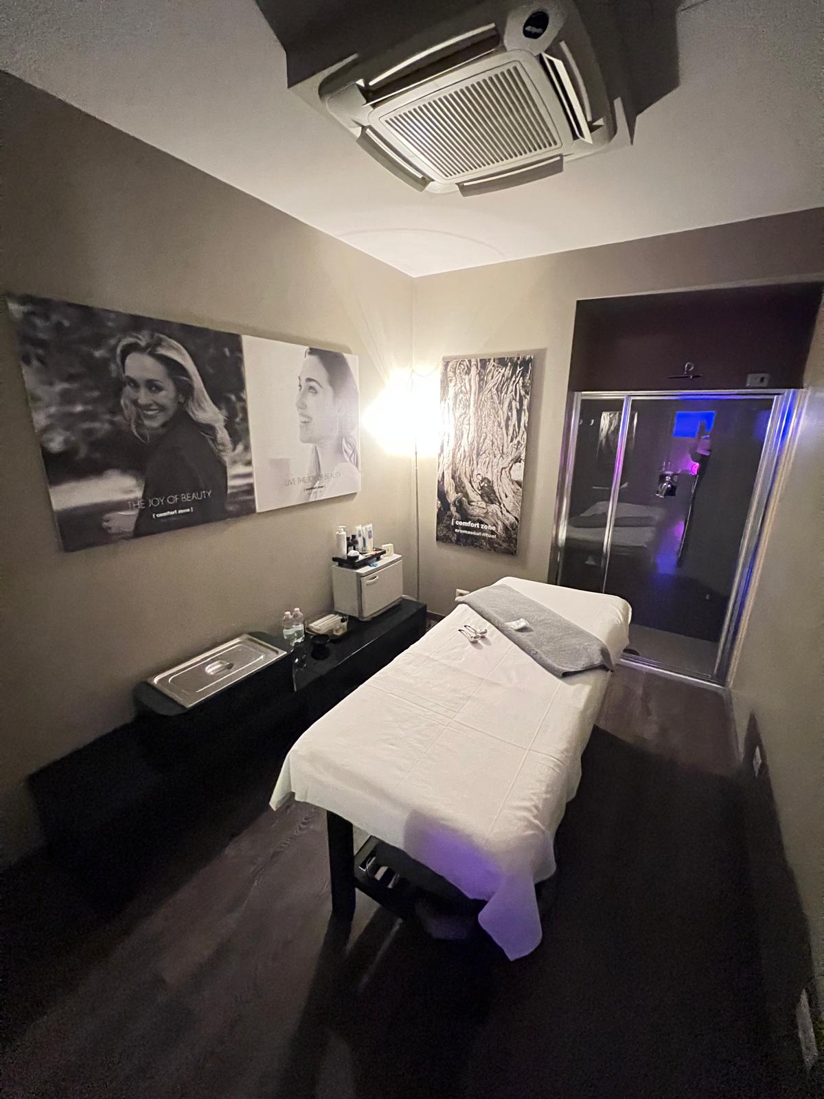 Cabina per trattamenti estetici del centro Angela Virgilio a Torino