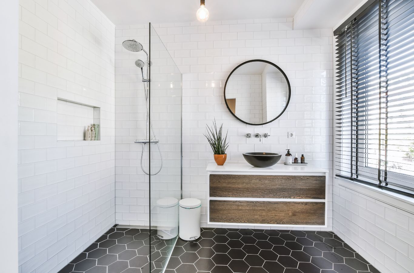 A CJM Cleaning expert providing cleaning services in Union, NJ, demonstrating the company's commitment to excellence and customer satisfaction. Cleaning Services near me.