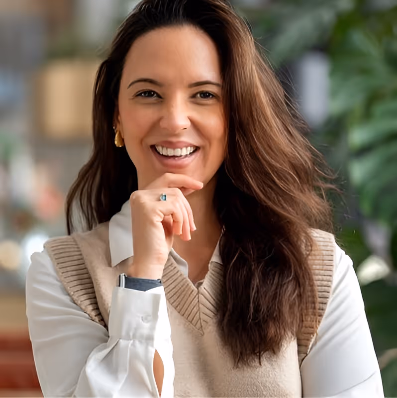Profile picture of Julia Zuber
