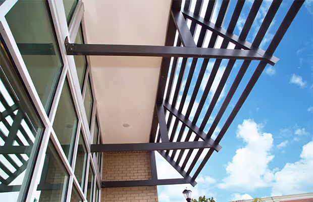 Why Choose Aluminum Cantilevered Sunshades | Skyscape anopies