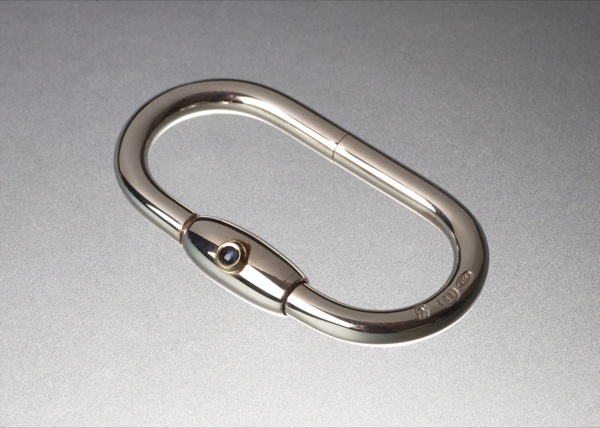 Karabiner Schlüsselanhänger Silber mit Saphir