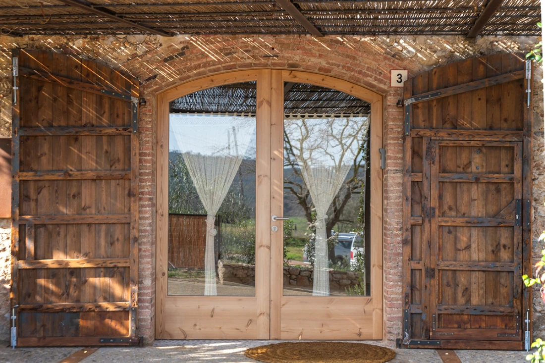 Can Moneta Empordà boutique rural house between nature and medieval villages for rent