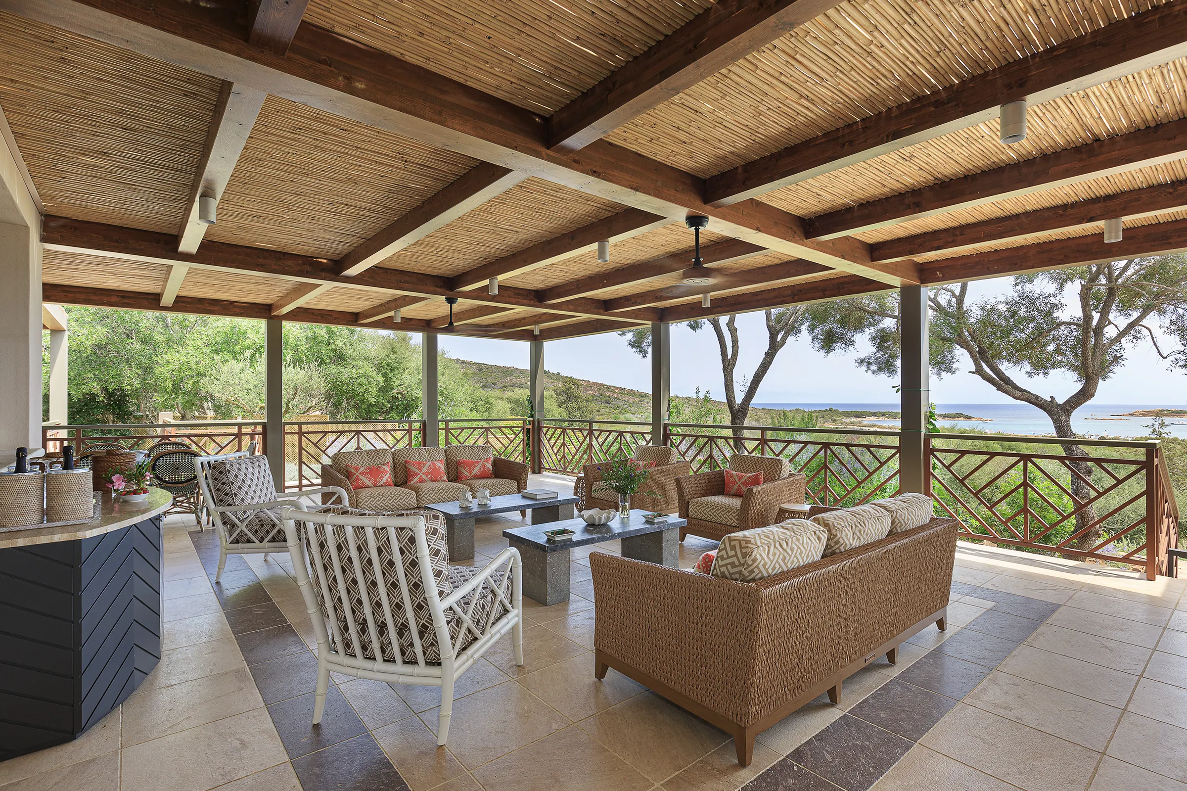 Villa outdoor lounge