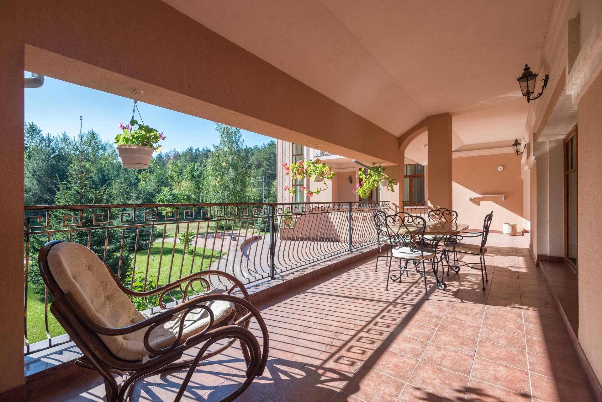 Construction and renovation webflow template sample image