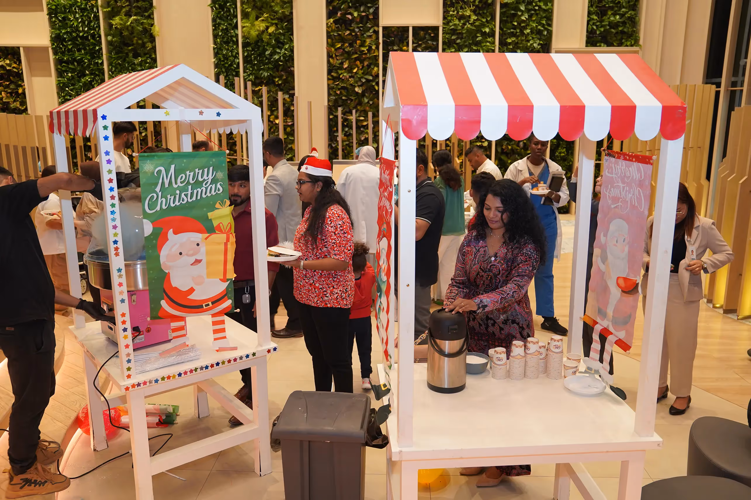 Fakeeh University Hospital embraced the festive spirit with a heartwarming Christmas celebration that brought together our entire hospital family. The gathering was filled with joy, laughter, and a vibrant festive atmosphere, making it a magical event to remember. 