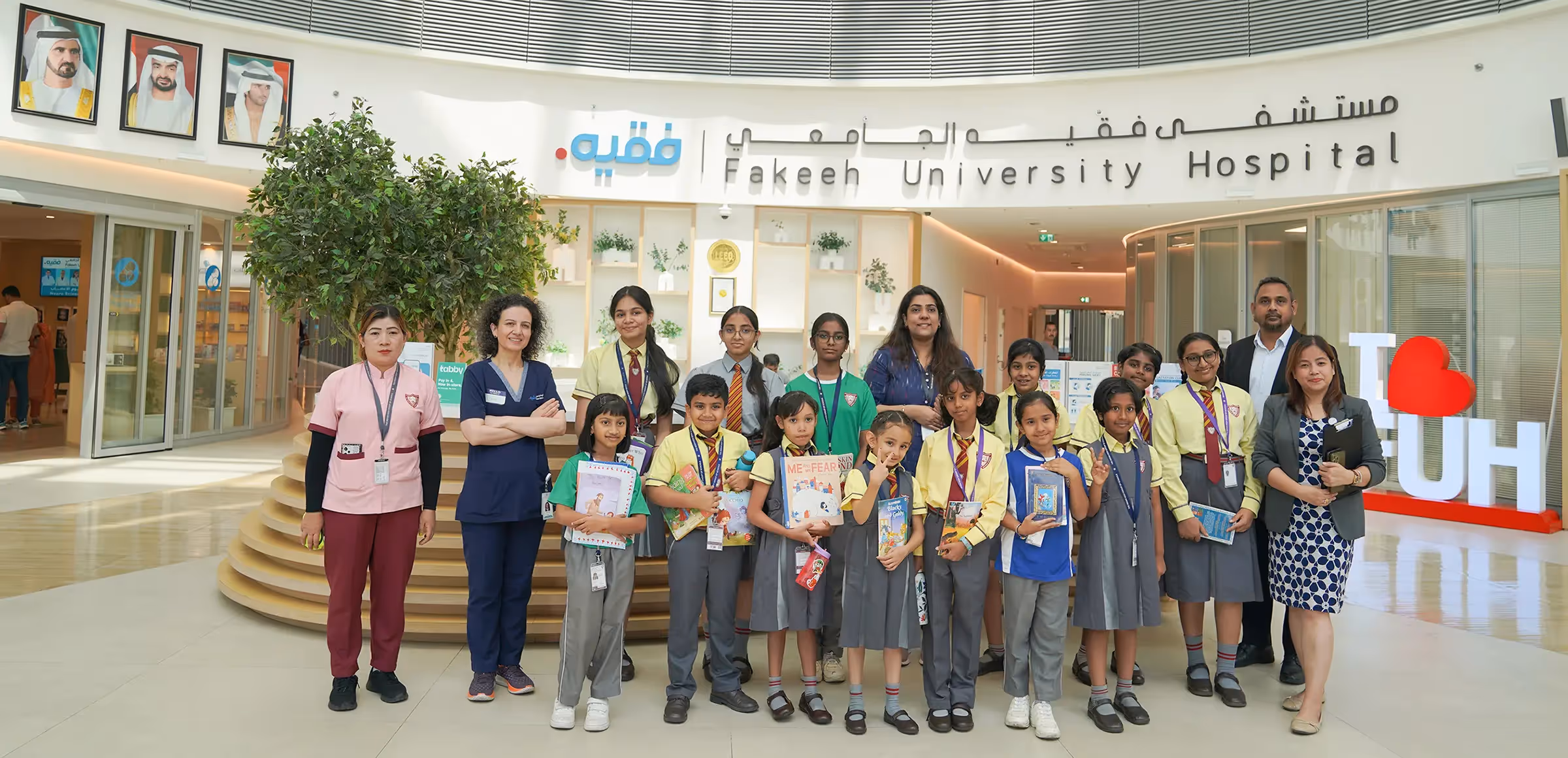 زيارة طلاب مدرسة الهندية الدولية إلى مستشفى فقيه الجامعي