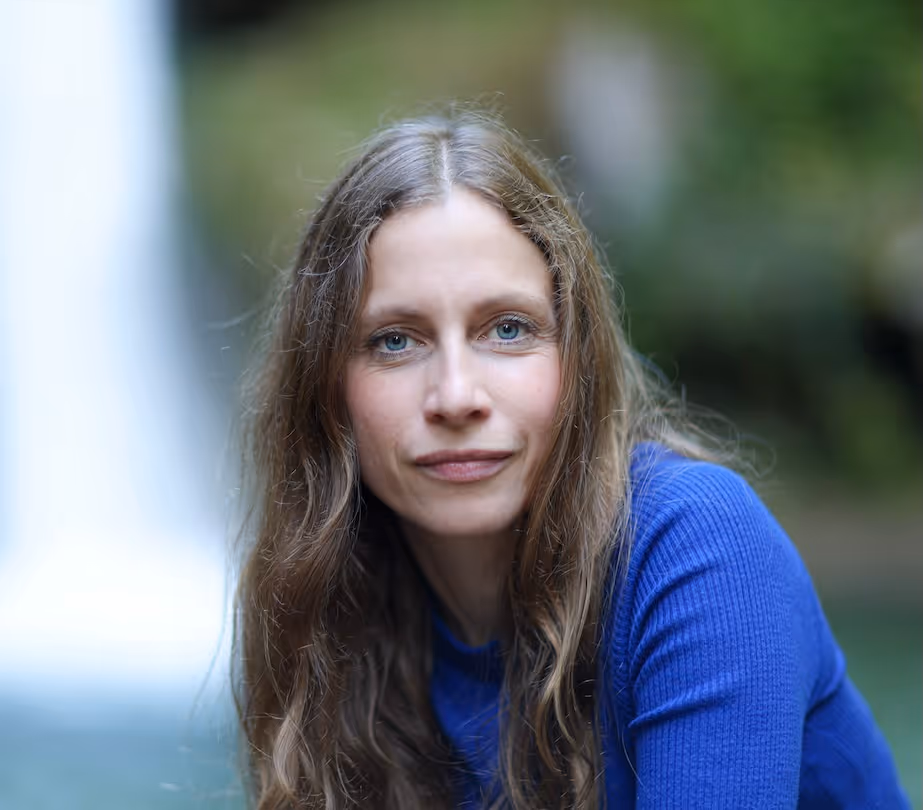 Andrea, A. J. Stäger Institut für Energiearbeit Zürich Schweiz