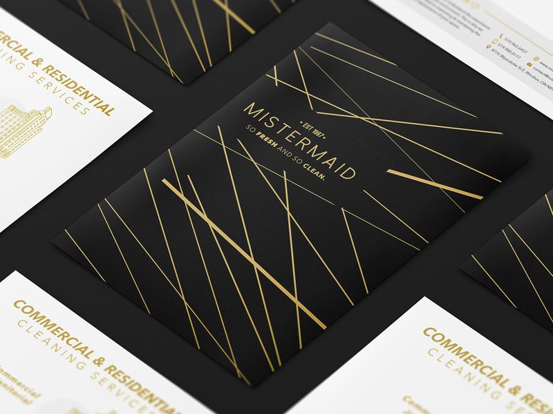 Black & Gold Elegant Business Card Design