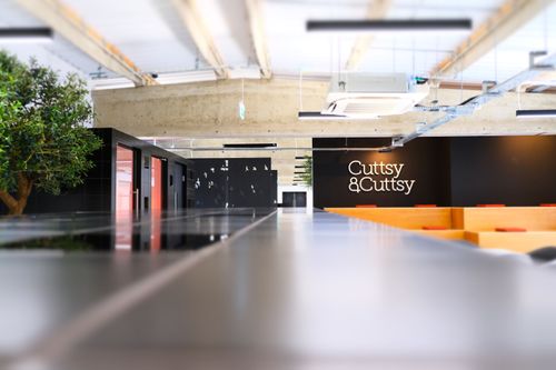 Cuttsy+Cuttsy office