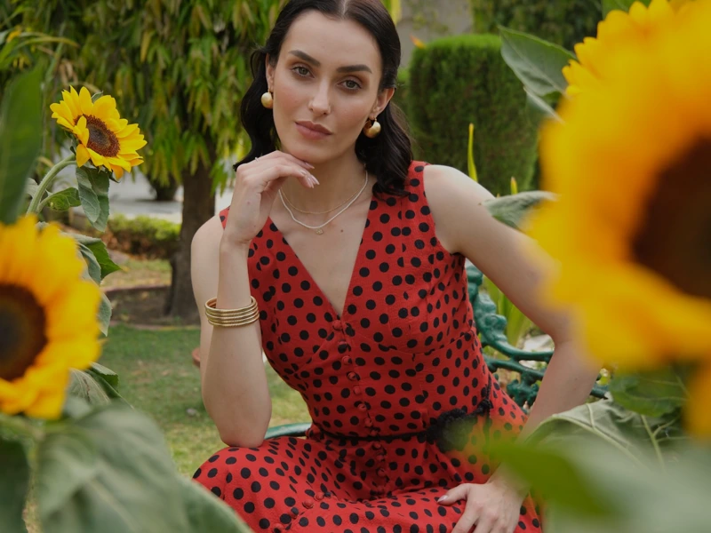 97 Motifs styled by Vanshika Jain