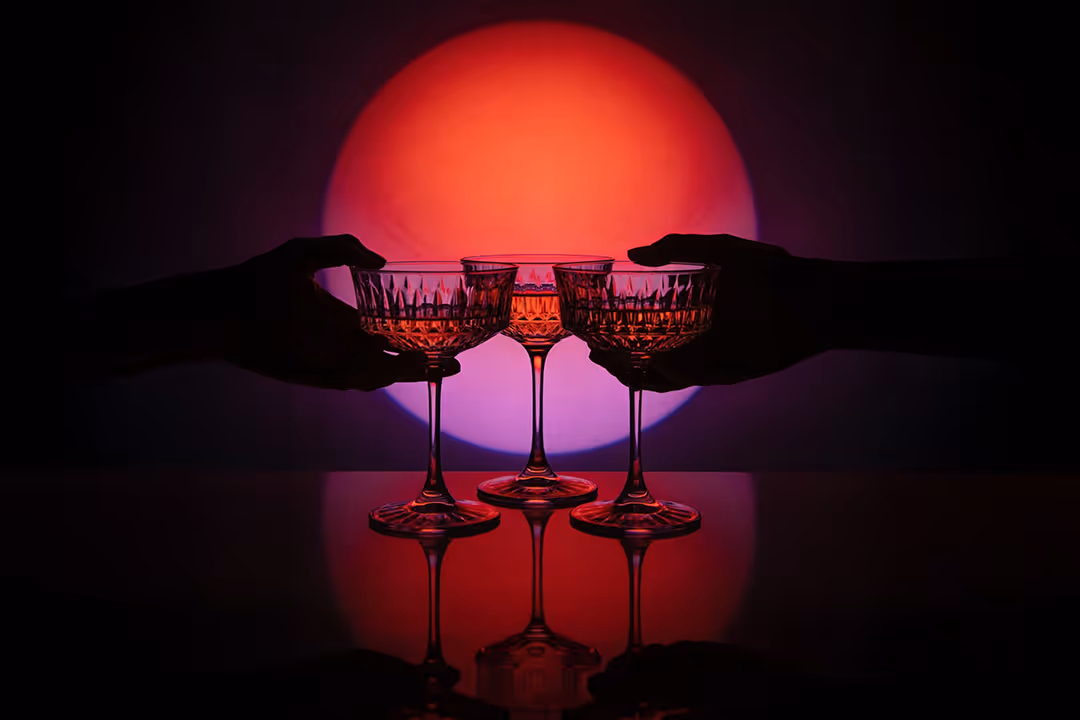 Sound bar image on black